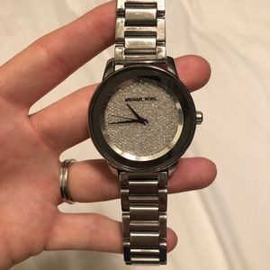 Michael Kors Kinley Silver watch